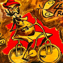 Pintura em tons quentes retrata figura caricata de bigode farto e chapéu vermelho, pedalando uma bicicleta com rodas em formato de engrenagens. Ao fundo, borboletas amarelas flutuam sobre manchas marrons e vermelhas. No canto superior direito, lê-se “Sela Ron”, evocando estilo vibrante e expressivo.
