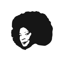 Uma ilustração em preto e branco apresenta o rosto da atriz Zezé Motta, destacando seus traços marcantes em um estilo minimalista. O desenho ressalta seus olhos, nariz e boca em branco, enquanto o restante da imagem é preenchido em preto. Seu cabelo afro volumoso domina a composição, com contornos arredondados e naturais, conferindo força e identidade à representação da atriz.