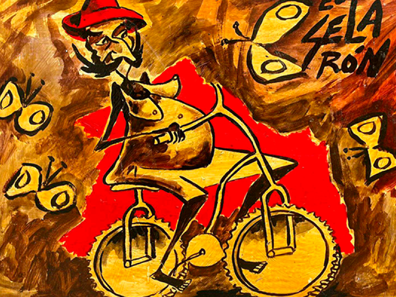 Pintura em tons quentes retrata figura caricata de bigode farto e chapéu vermelho, pedalando uma bicicleta com rodas em formato de engrenagens. Ao fundo, borboletas amarelas flutuam sobre manchas marrons e vermelhas. No canto superior direito, lê-se “Sela Ron”, evocando estilo vibrante e expressivo.