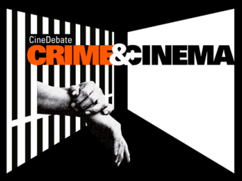 Fundo preto. No centro da imagem, duas telas viradas uma para outra. Em uma das telas, uma foto de dois braços atravessa grades de uma prisão. A mão esquerda se apoia no punho do braço direito; a outra tela é uma tela branca, como a tela de um cinema. Atravessando as duas telas, o título CineDebate (em letras brancas) – Crime & Cinema, sendo Crime em letras laranja, na tela gradeada, o & no fundo preto entre as duas telas e Cinema em letras pretas, na tela branca.